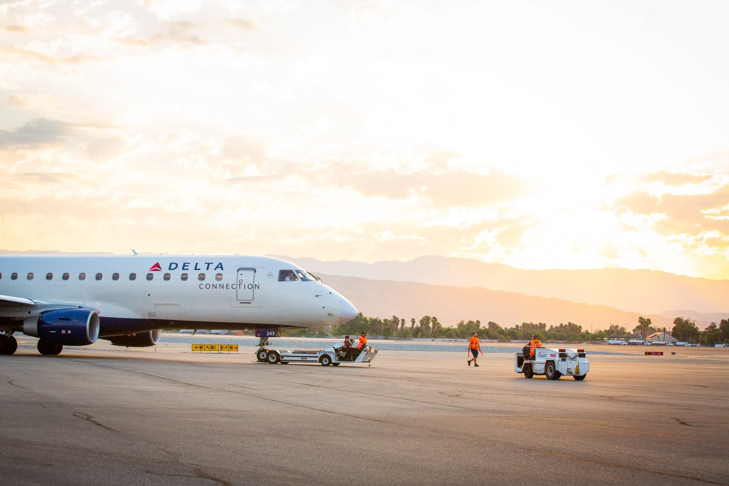 Brand & Commercial photography for Unifi Services